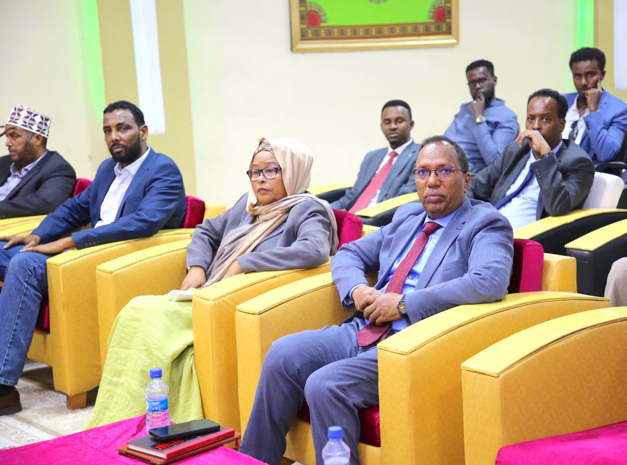 Wasaaradda Maaliyadda oo soo bandhigtay Qorsheyaasha Horumarinta dhaqaalaha iyo Maaliyadda ee Sanadka 2023